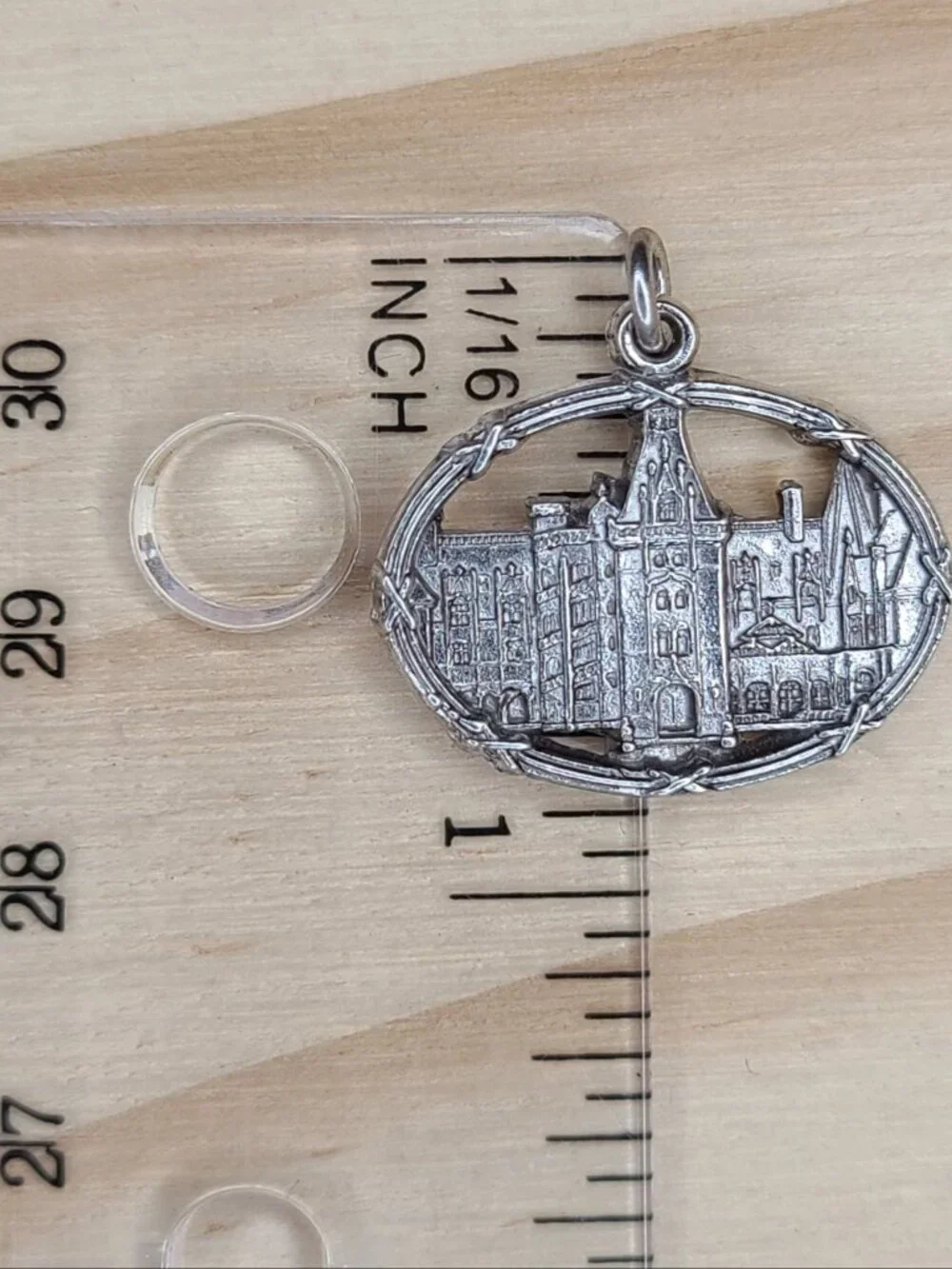 Vintage Sterling Silver Biltmore Estate Oval Pendant Charm Asheville NC .75" - Picture 7 of 8
